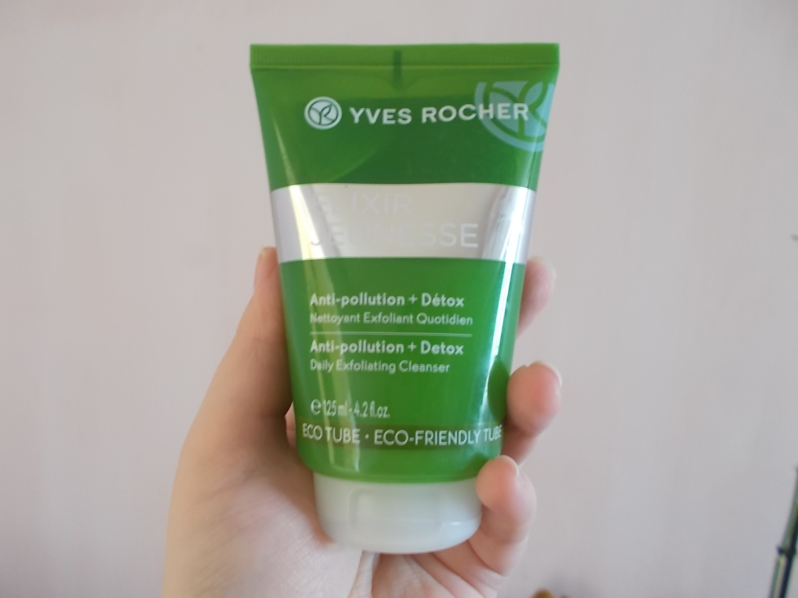 elixir jeunesse daily exfoliant cleanser