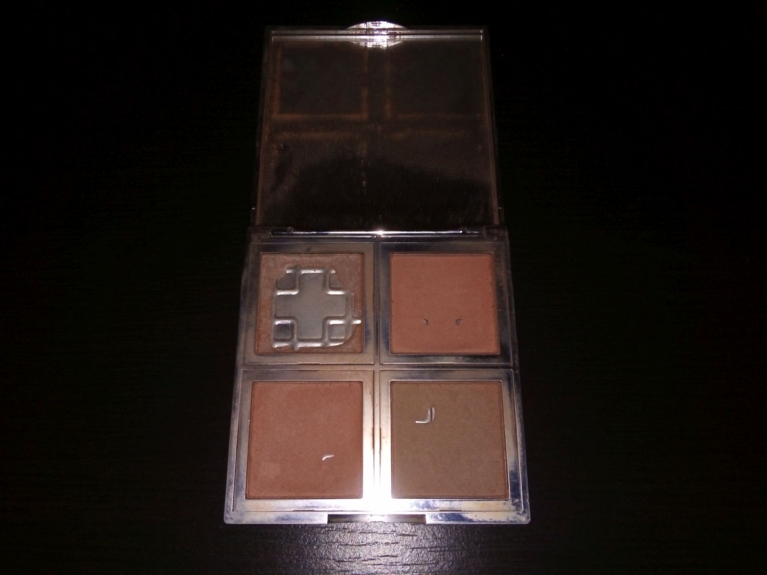 elg beautifully bare face palette