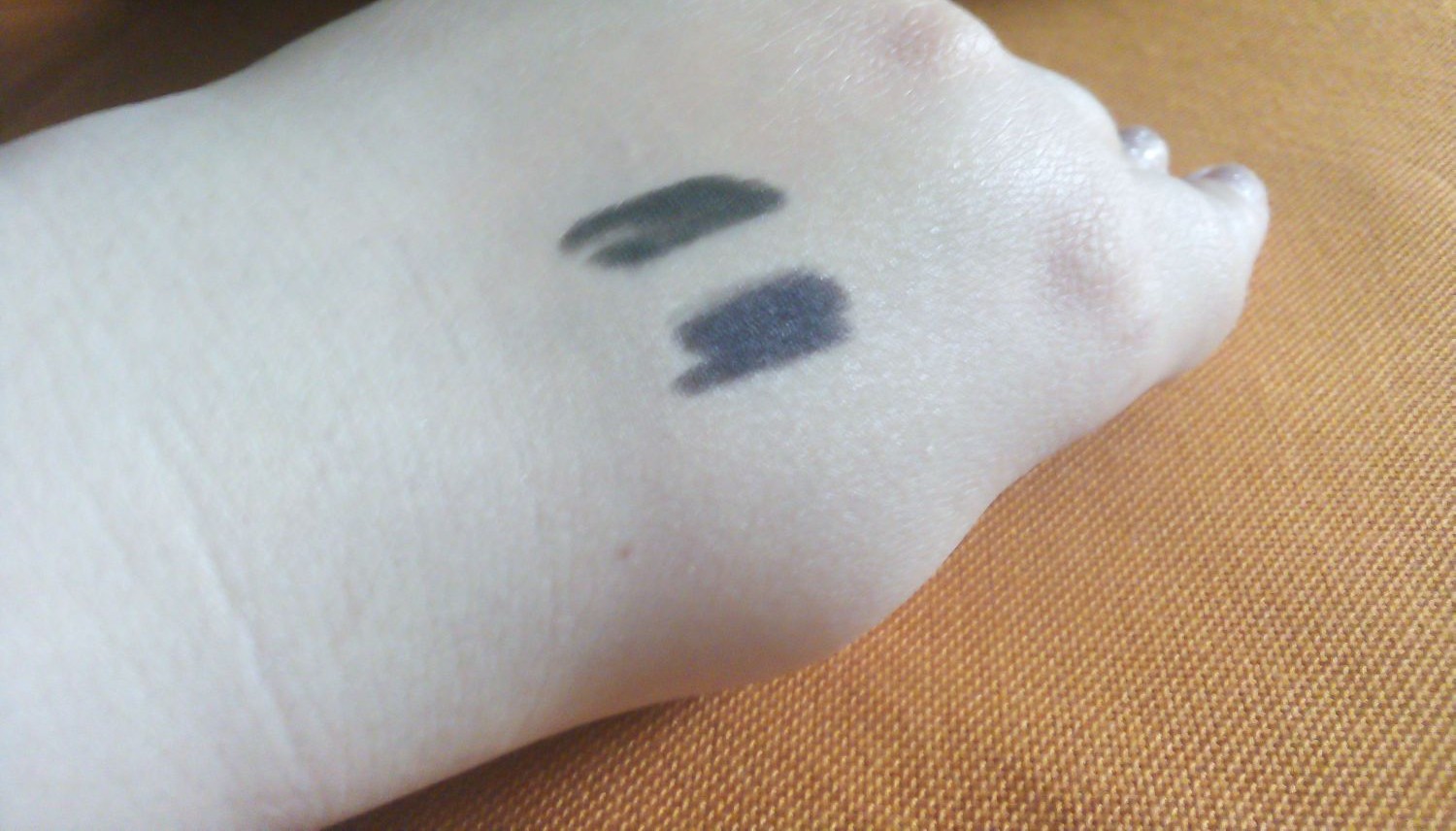 loreal color riche le smoky swatches