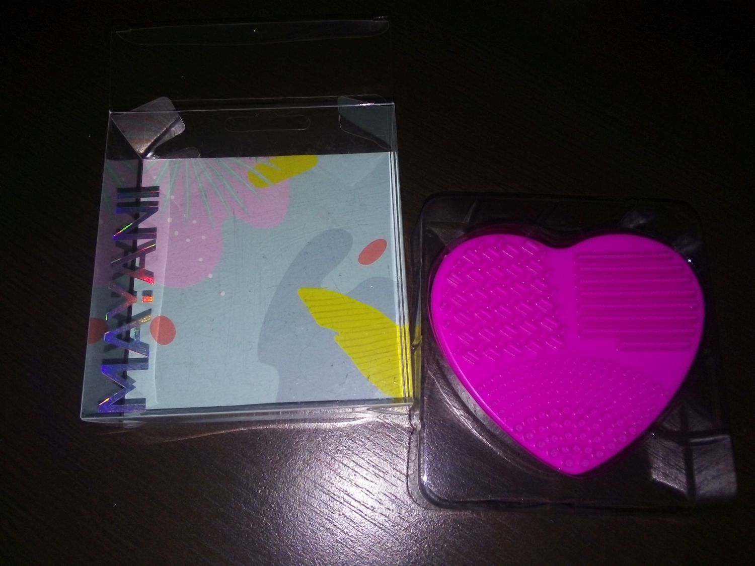 mayani brush cleanser