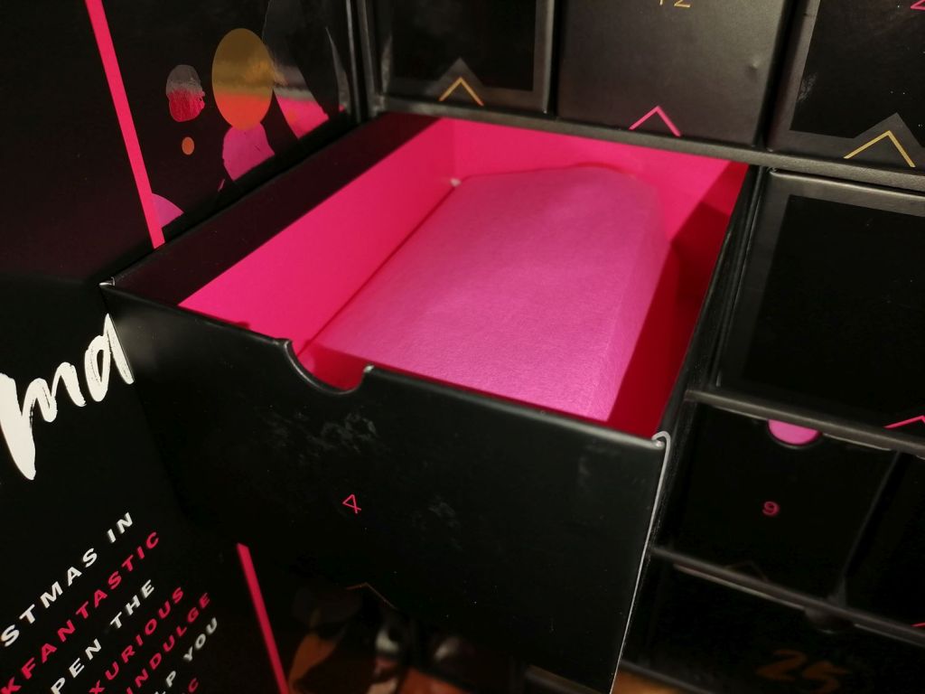 #Blogcember 2020 Day 4: Cheap winter scented candles&nbsp;recommendations