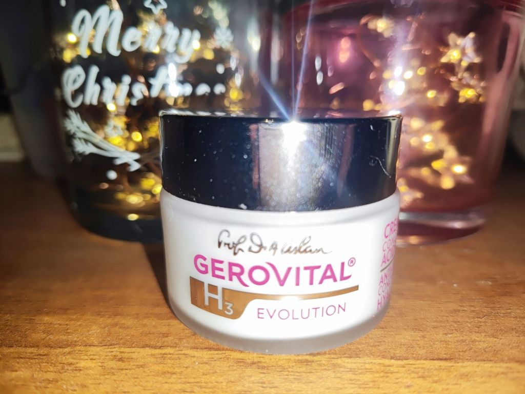 Gerovital H3 Evolution Anti-Wrinkle Cream Concentrated with Hyaluronic Acid&nbsp;review