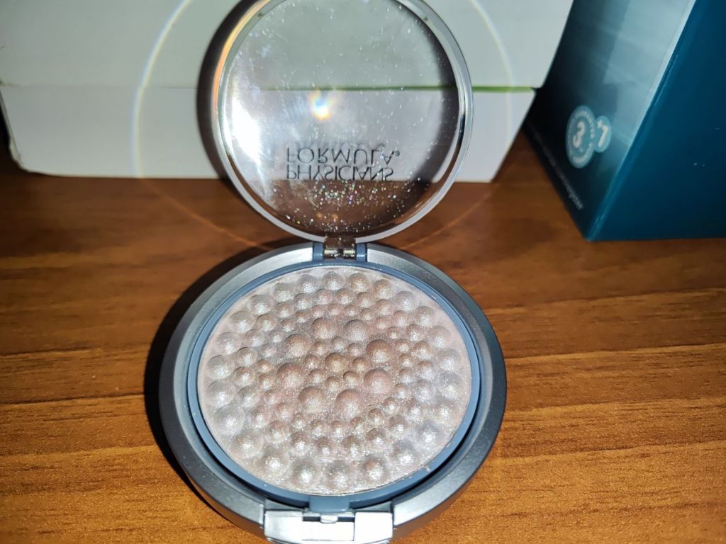Physicians Formula Powder Palette Mineral Glow Pearls&nbsp;review