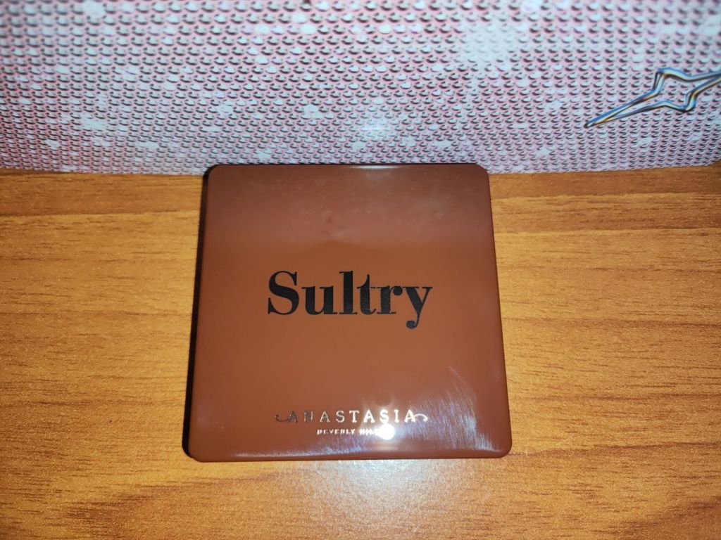 Anastasia Beverly Hills Sultry Mini Eyeshadow Palette&nbsp;review