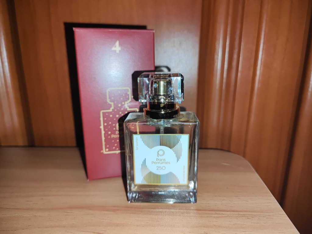 Open my Paris Perfumes advent calendar with me (days&nbsp;4-6)